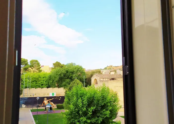 アパート Stradone 132