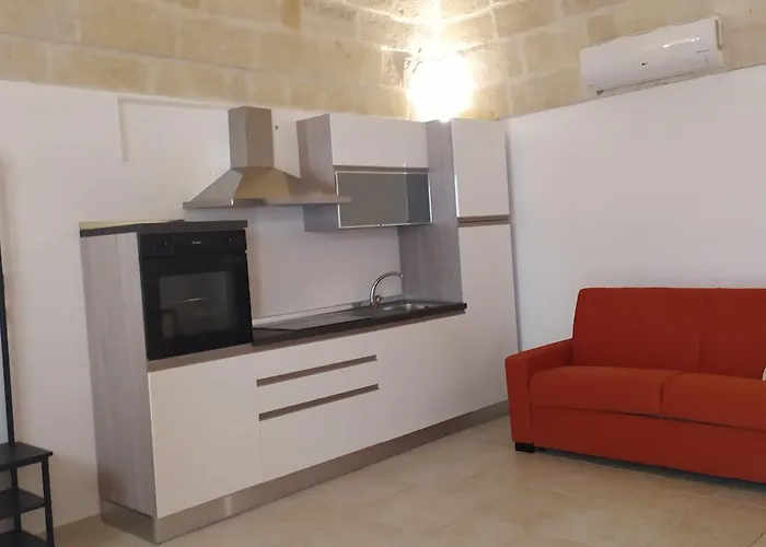 アパート Stradone 132