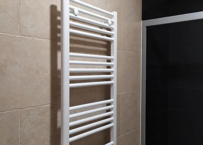 Stradone 132 アパート *